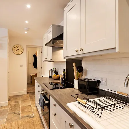Finest Retreats - Courtyard Holiday home Kendal